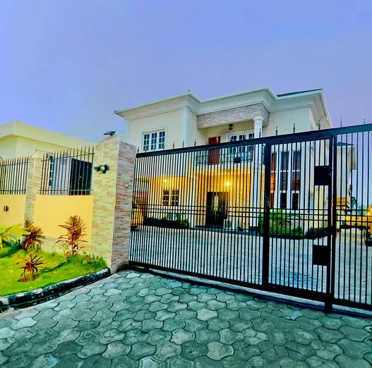 Lekki-homes